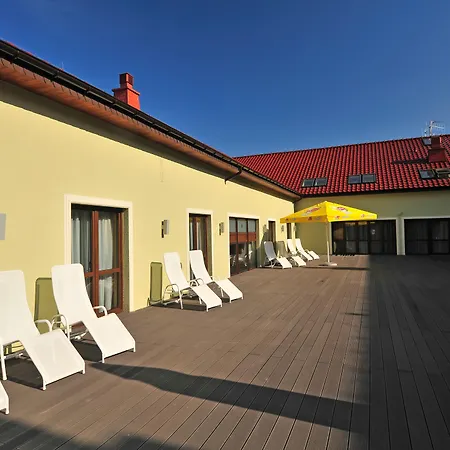 Delfin Spa&wellness מלון 4*