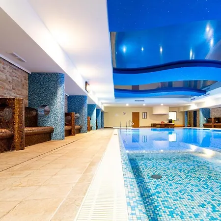 מלון Delfin Spa&wellness 4*